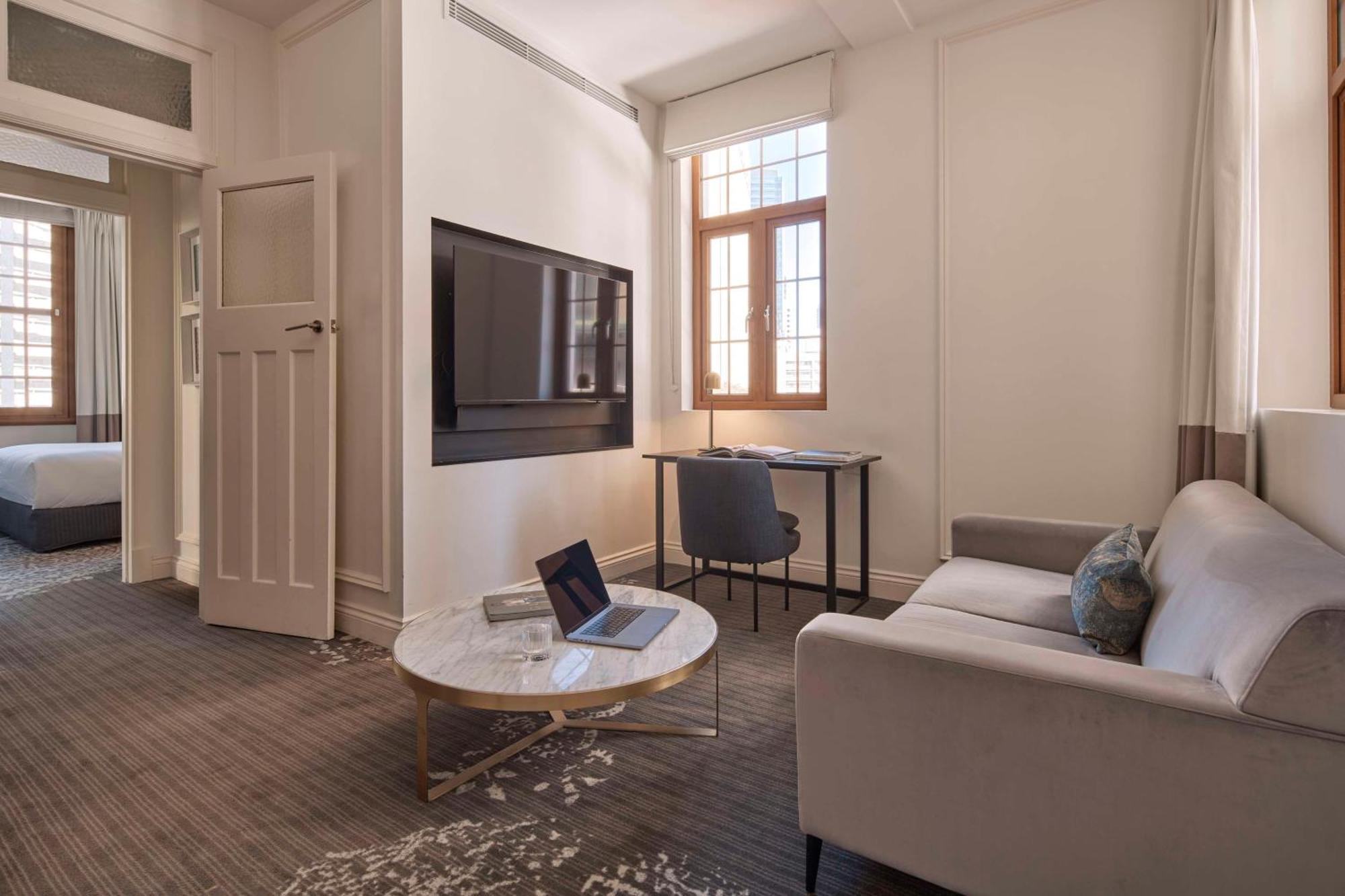 The Inchcolm By Ode Hotels ブリスベン エクステリア 写真 A suite at the hotel